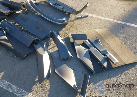 2024 Volkswagen Atlas Cross Sport 2.0T Se W/Technology z USA, uszkodzony, nr VIN 1V2JE2CA6RC208075